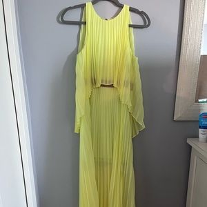 BCBG (2015). XXS.